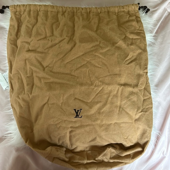 LV dustbag with drawstring closure - Picture 1 of 6